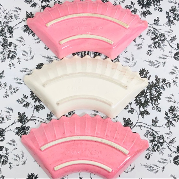SERVING DISH SET OF 3 COLORS PINK AND WHITE - Picture 3 of 5